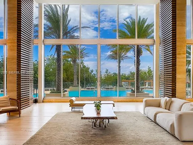 16385 Biscayne Boulevard Cu #2904 — Photo 25