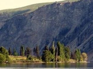 31 Ribbon Cliff Rd, Orondo, WA 98843