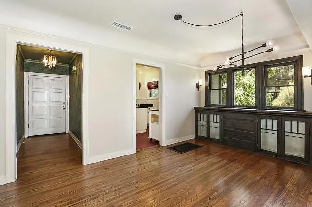 Living Rm: Front entry/kitchen/LR cabinet