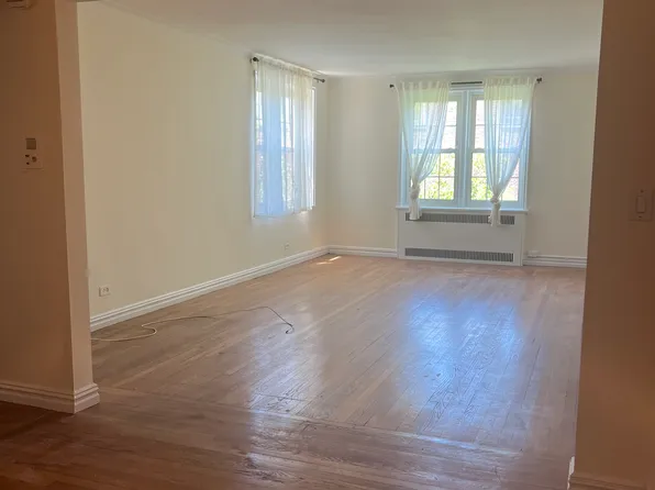 949 Palmer Rd APT 5C, Bronxville, NY 10708