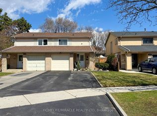 3489 Woodhurst Cres, Mississauga, ON L5L 1N3