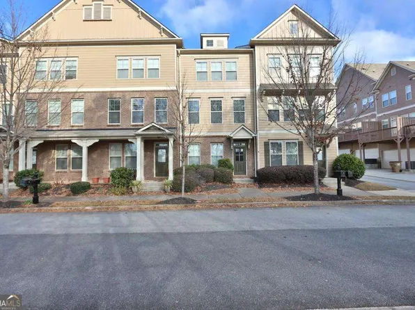 501 Grove Field Ct, Suwanee, GA 30024