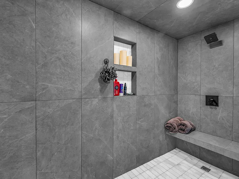 230 E Broadway S #1209 — Photo 20