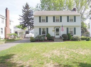 277 Brandon Rd, Irondequoit, NY 14622