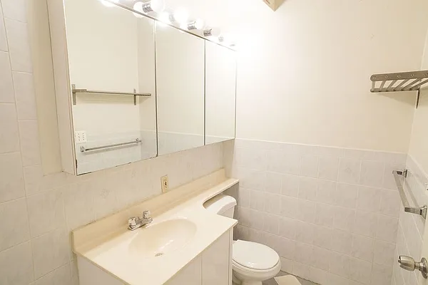 Rented by Citi Habitats | media 27