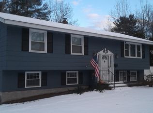 81 Birch St, Peabody, MA 01960