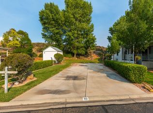49 Cinder St, Hurricane, UT 84737