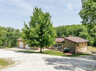 1804 Upland Trl, Prole, IA 50229
