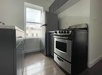 Rented by Kahen Properties