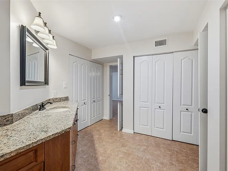 2533 Dolly Bay Dr #105 — Photo 19
