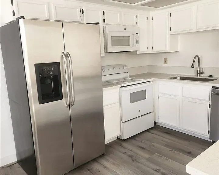 1113 N Buffalo Dr #201 — Photo 7