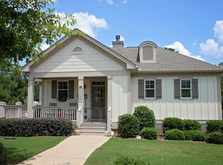 1120 Landing Dr, Greensboro, GA
