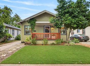 825 7th Ave, Sacramento, CA 95818