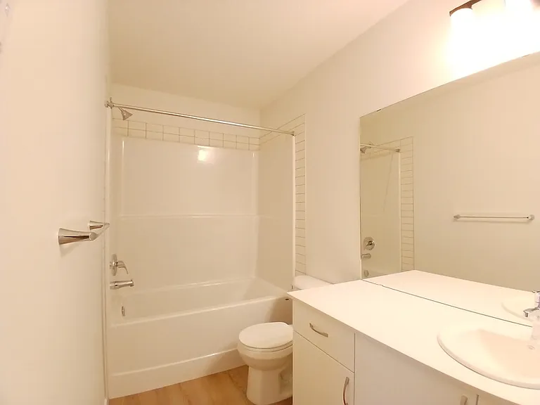 6351 King Wynd SW #UPPER — Photo 6
