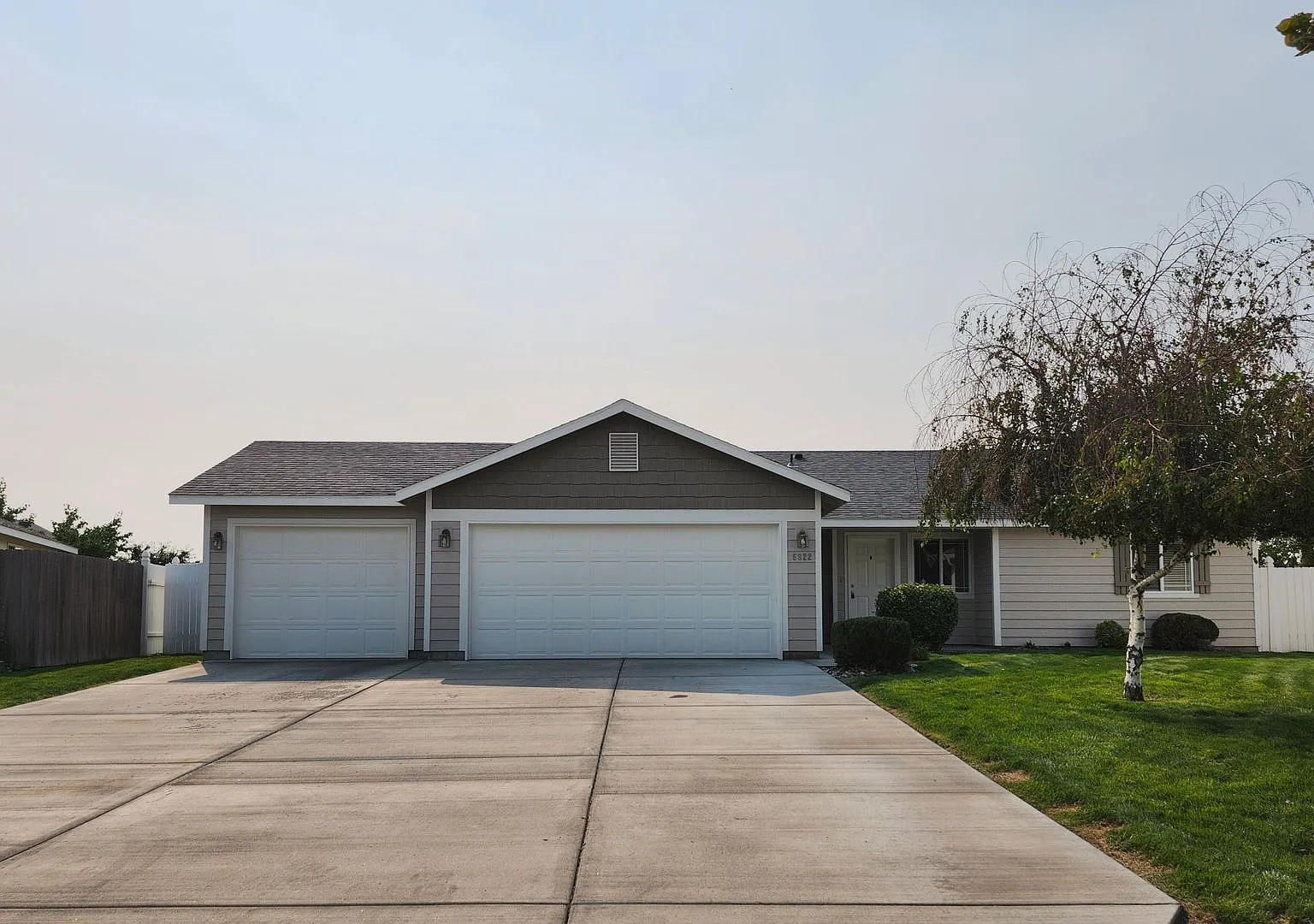 5822 Austin Ct — Photo 1
