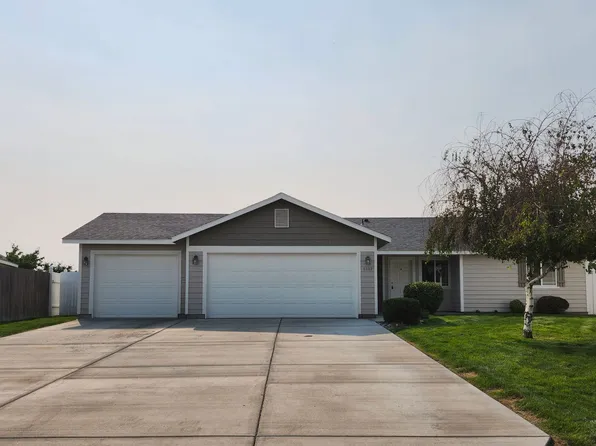 5822 Austin Ct, Pasco, WA 99301