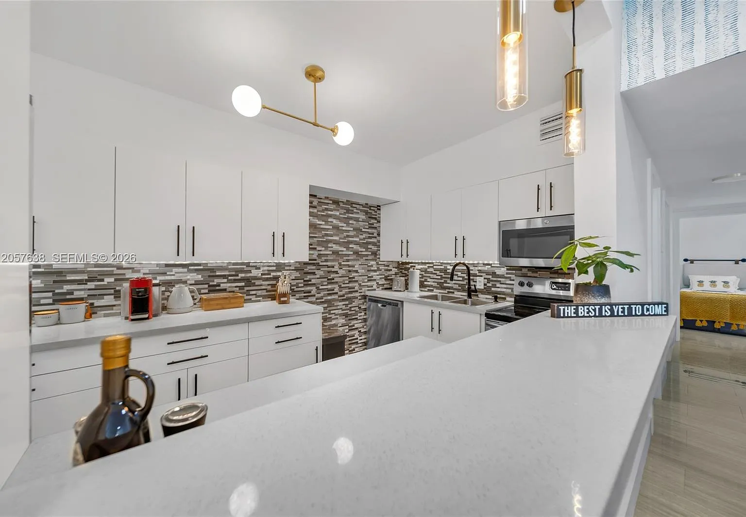 3 bed, 1483 sqft, $8,750 — Photo 1