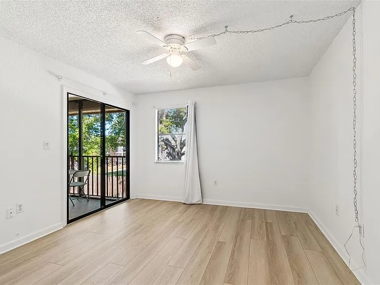 10100 Sailwinds Blvd N #202 — Photo 21