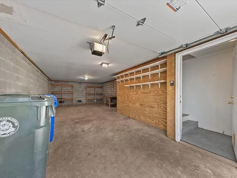 11 Kirkland Ln — Photo 21