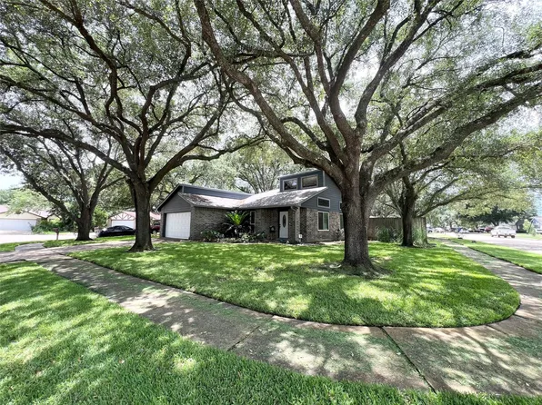 3215 Keywood Ln, Katy, TX 77449