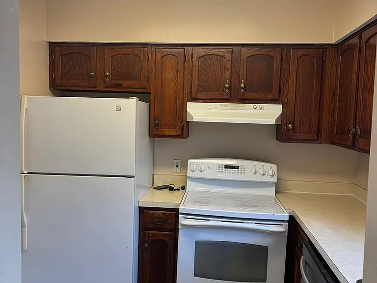 4104 Fairhaven Ave — Photo 3