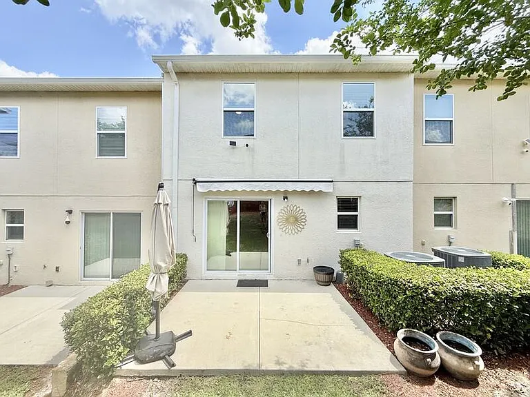 3824 Exeter Ln #1 — Photo 65