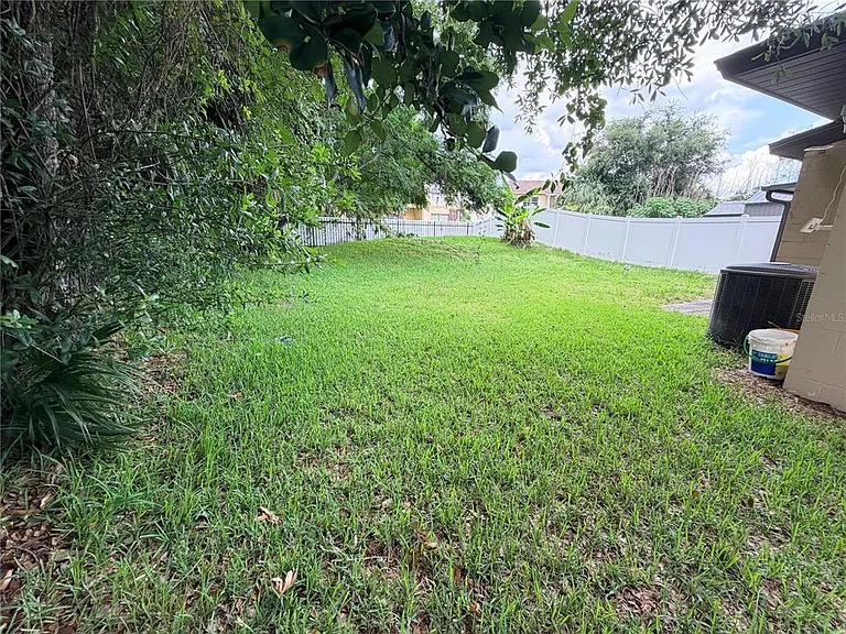 12327 Coral Reef Dr — Photo 13