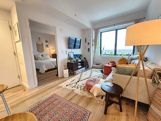 Rented by CENTURY 21 Full Service Realty | media 3