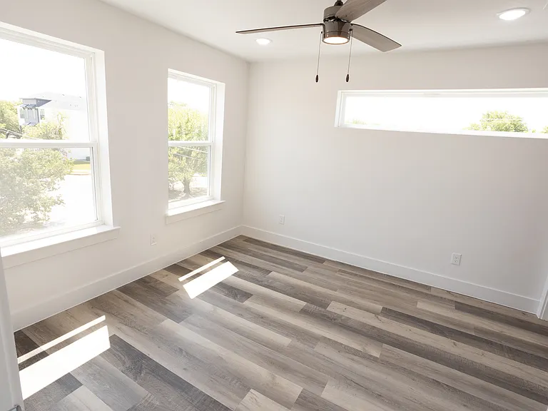 3146 Wayside Ave — Photo 24