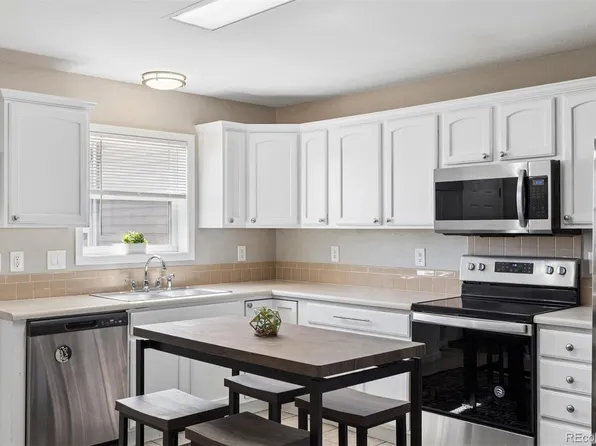 1060 S Perry Street, Denver, CO 80219