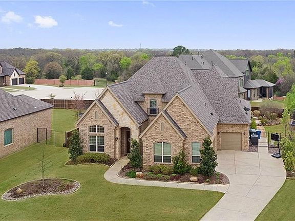 3rd image of 1005 Blustery Ct