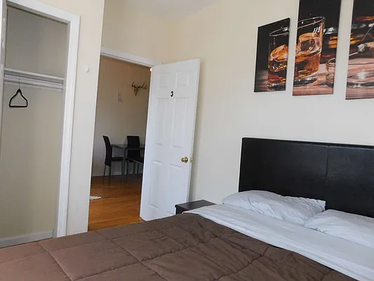 Rented by Compass | media 18