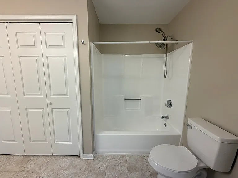 6517 Valene Ct — Photo 12