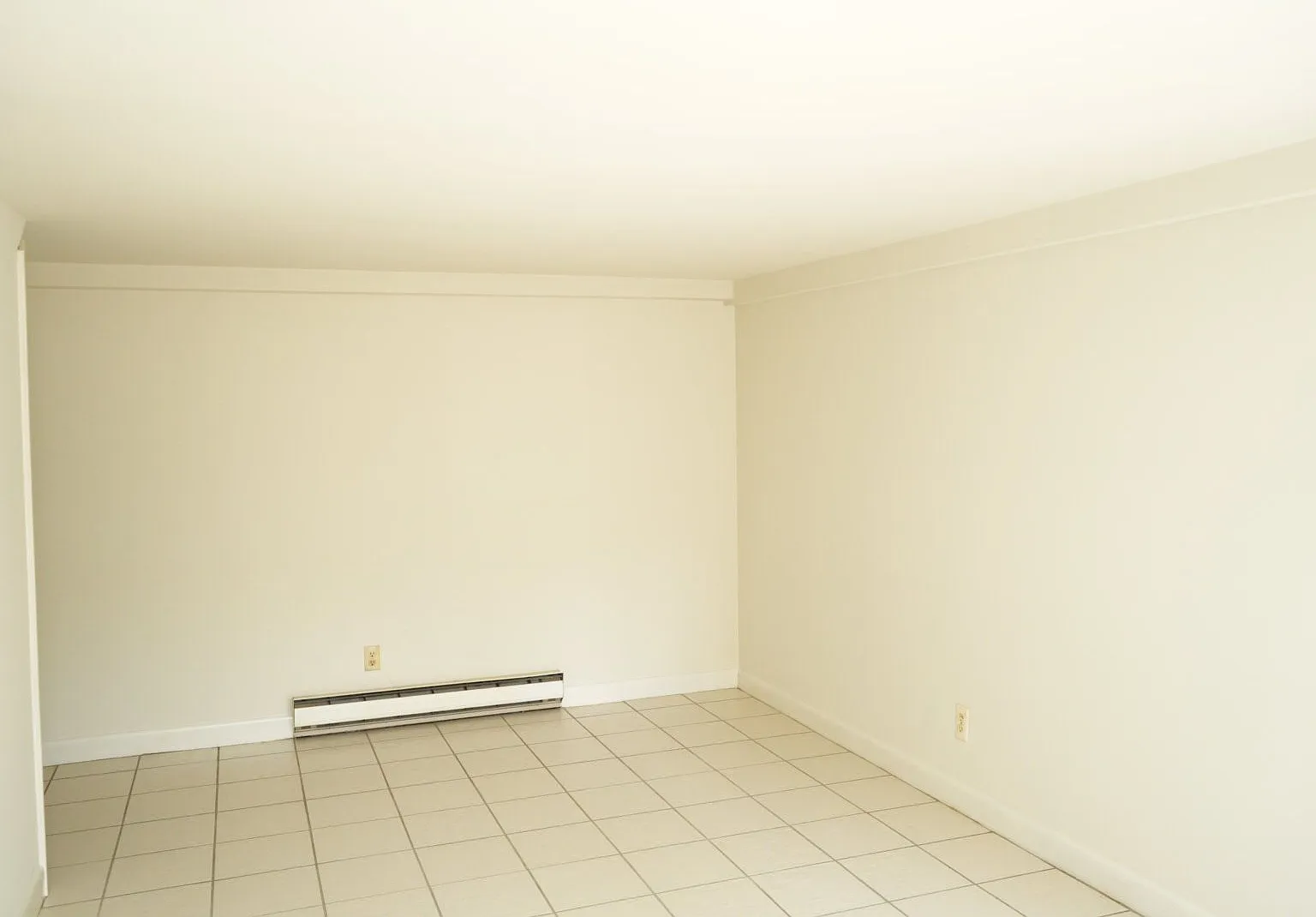 109 Piedmont Ave N — Photo 4