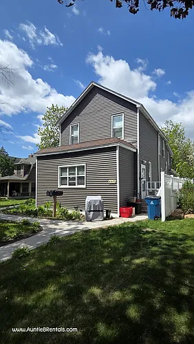 4445 Lincoln Ave #1 Photo 1