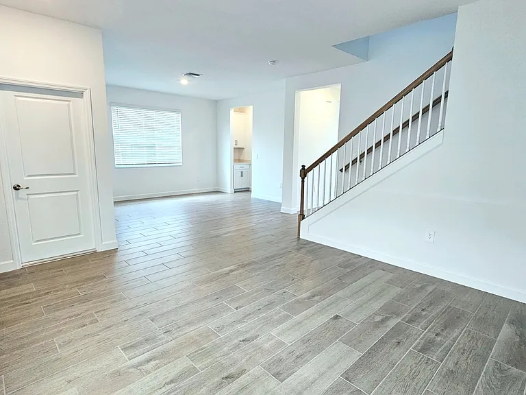15198 Jadestone Dr — Photo 3