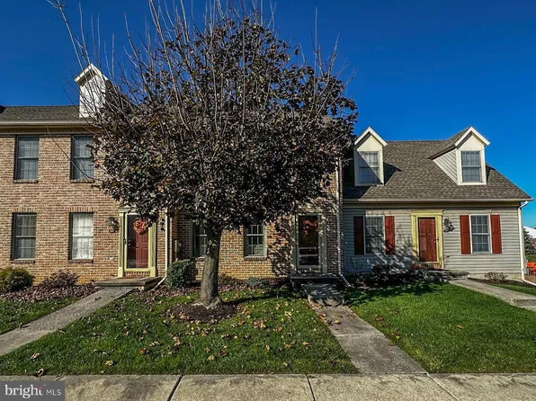 116 Weatherburn Dr, York, PA 17402
