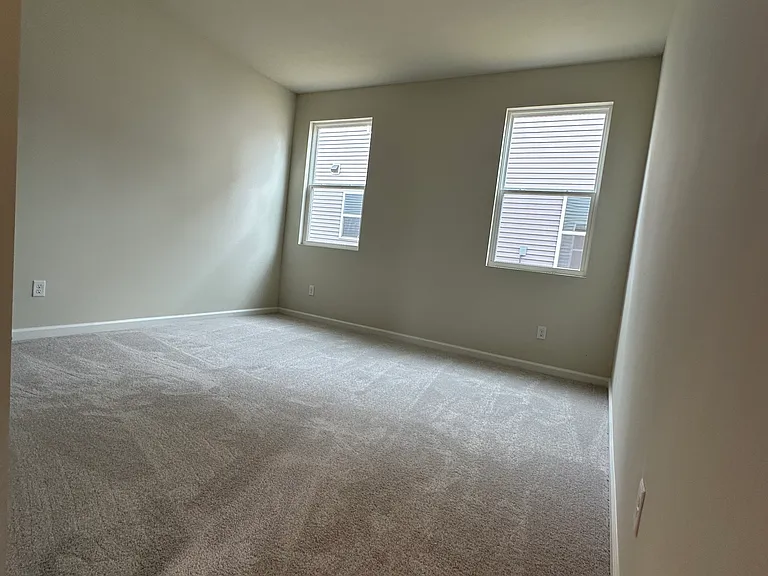 3790 Riverstone Dr — Photo 9