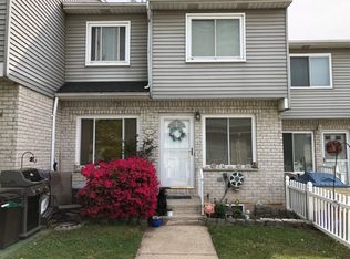 1040B Rathbun Ave, Staten Island, NY 10309