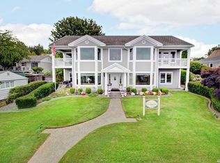 1806 Lafayette St, Steilacoom, WA 98388