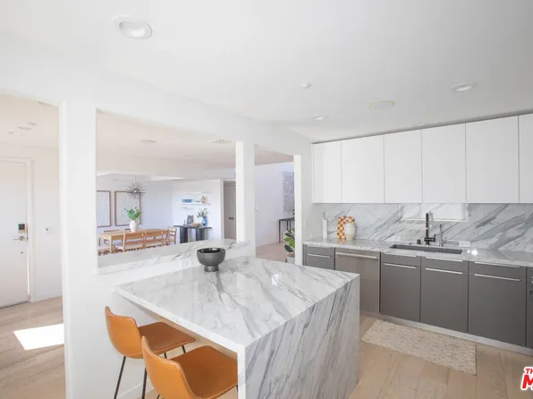 1212 Ocean Park Blvd Unit 16, Santa Monica, CA 90405