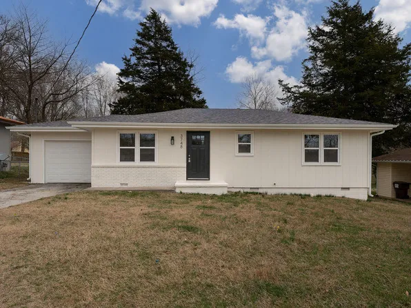 3748 S Elmview Avenue, Springfield, MO 65804