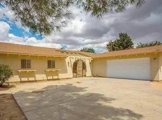 21100 Minnetonka Rd, Apple Valley, CA 92308