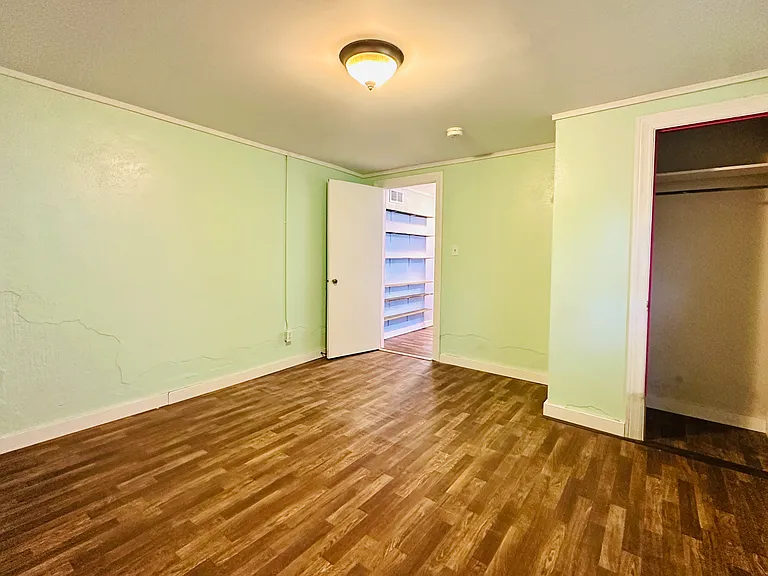 840 Newfound St — Photo 4