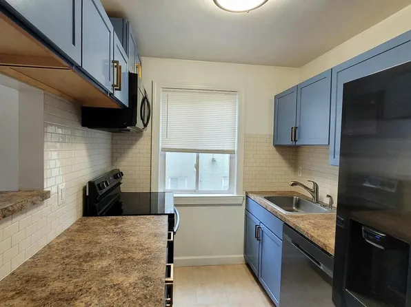 705 Brandywine St SE APT 201, Washington, DC 20032
