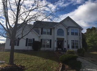 1 Janelle Dr, Barnegat, NJ 08005