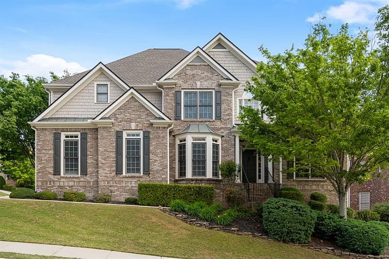 1st image of 4544 Oak Brook Dr SE