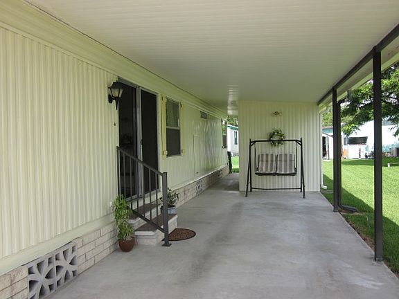 5th image of 6 Amber Ln