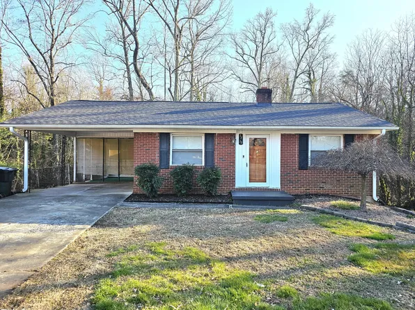 1713 Elder Ct, Burlington, NC 27215