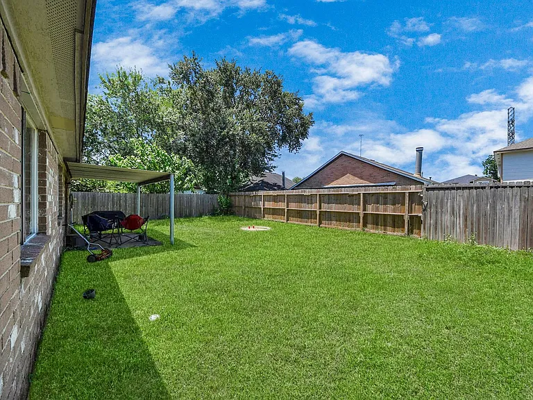 11031 Kirkmead Dr — Photo 34